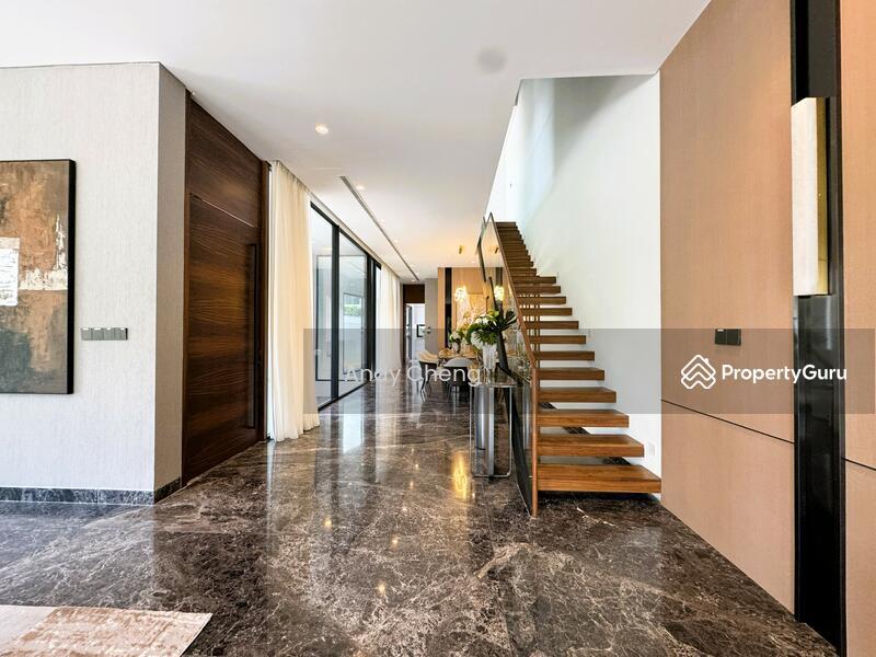 Corner Terrace for Sale: D11, 308003