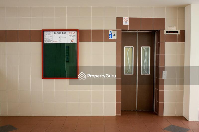 HDB Flat for Sale, 606 Yishun Street 61, SGD 938,000 | 99-year lease