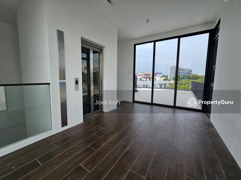 Semi-Detached for Sale: D14, 419448