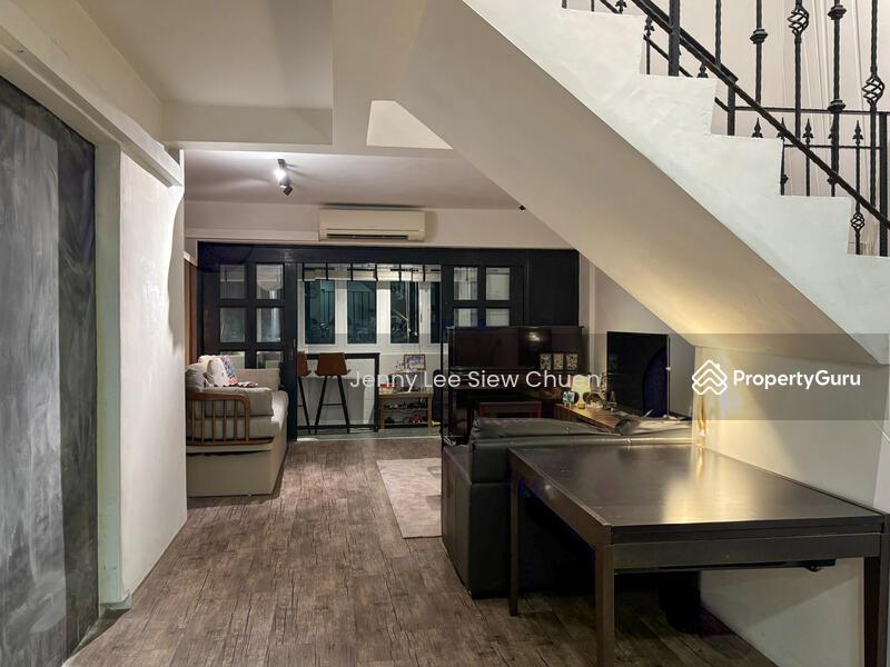 HDB Flat for Sale: 320108