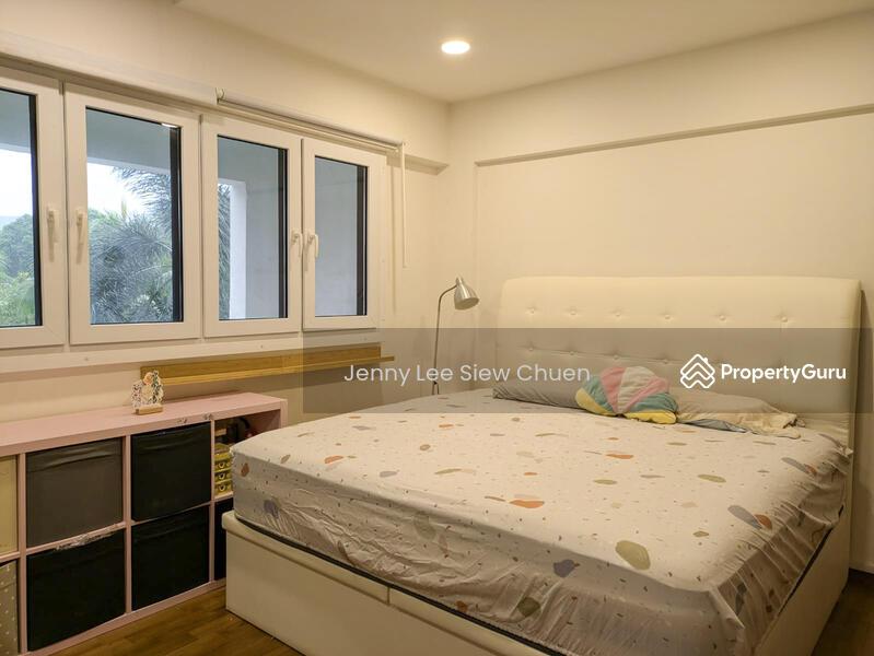 HDB Flat for Sale: 320108