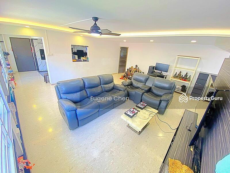 Prop-GPT: HDB Flat: D22 Boon Lay 836 Jurong West Street 81