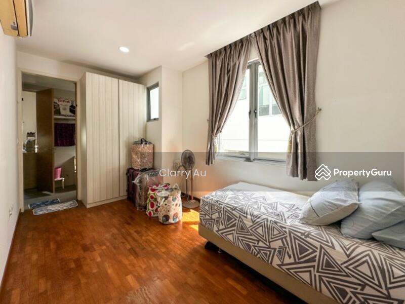 Semi-Detached for Sale, Modern SEMI-D With Pool @ Gerald Mugliston ?? Attractive Price ?Eminence Landed, SGD 5,280,000 | 999-year lease