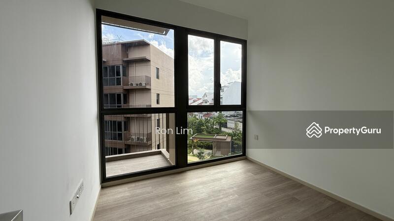 Condominium for Sale, The Watergardens at Canberra, SGD 2,000,000 | 99-year lease
