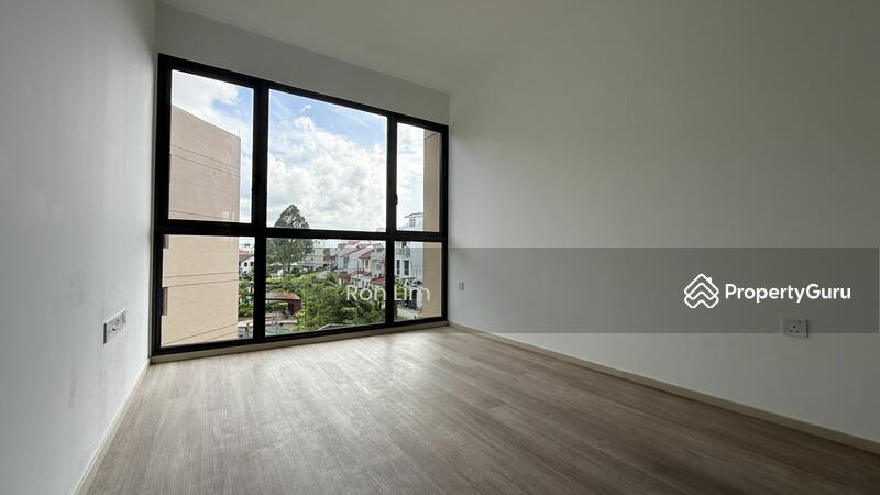 Condominium for Sale, The Watergardens at Canberra, SGD 2,000,000 | 99-year lease