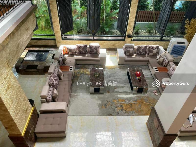 Prop-GPT: Bungalow - Good Class: D10  EVELYN LEK 948895561km MGSFAMILY LEGACYFREEHOLDGCB TOP PICK 