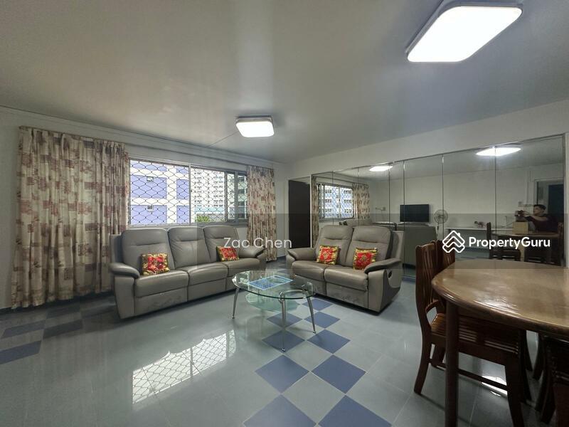 Prop-GPT: HDB Flat: D23 Choa Chu Kang 421 Choa Chu Kang Avenue 4