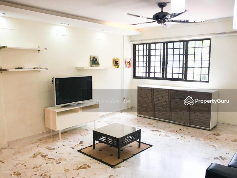 Prop-GPT: HDB Flat: D22  113 Jurong East Street 13
