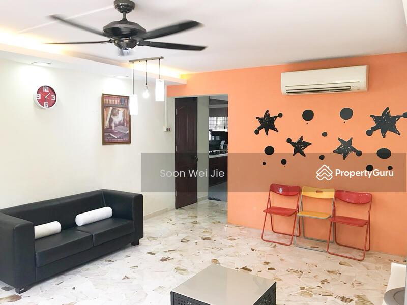 HDB Flat for Sale, 113 Jurong East Street 13, SGD 560,000 | 99-year lease
