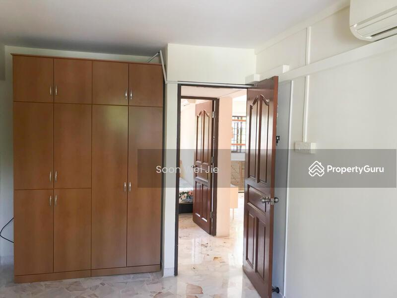 HDB Flat for Sale, 113 Jurong East Street 13, SGD 560,000 | 99-year lease
