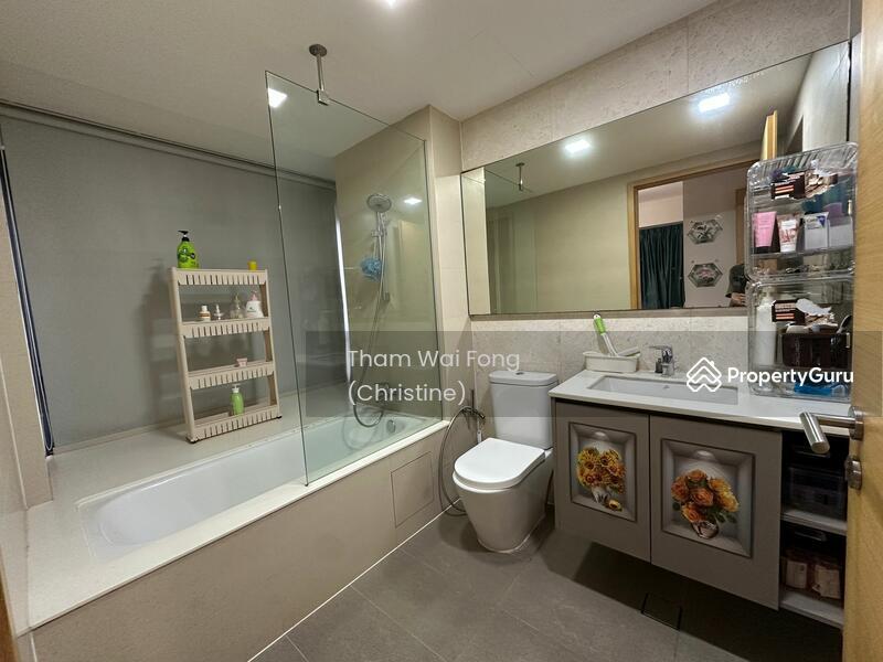 Condominium for Sale: Pasir Ris, D18, 518191