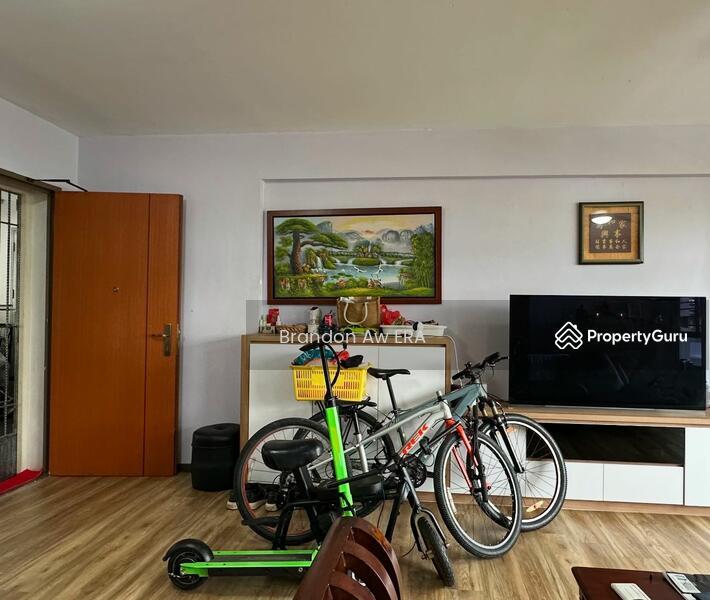 Prop-GPT: HDB Flat: D22 Boon Lay 196A Boon Lay Fields