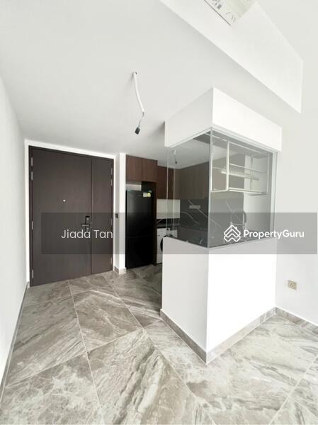 Prop-GPT: Condominium: D27 Yishun The Commodore