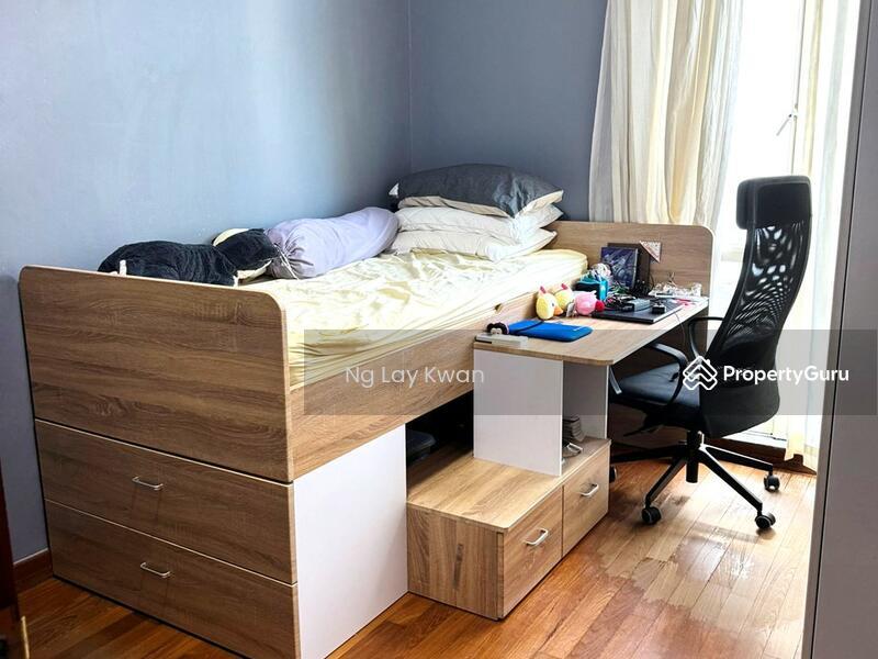 Semi-Detached for Sale: D10, 266384