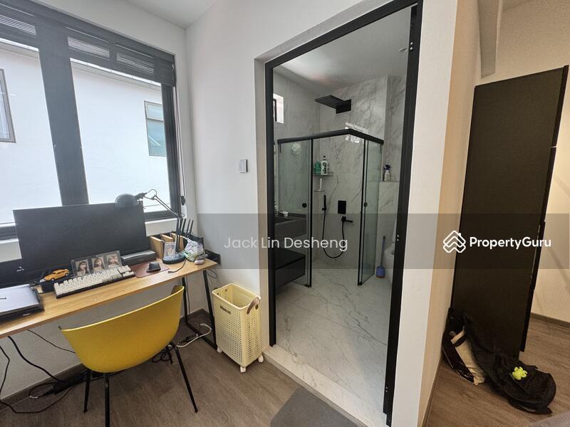 Corner Terrace for Sale, Platina Gardens, SGD 5,600,000 | Freehold