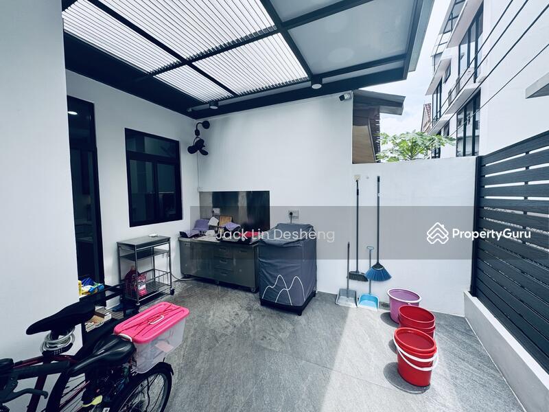 Corner Terrace for Sale, Platina Gardens, SGD 5,600,000 | Freehold