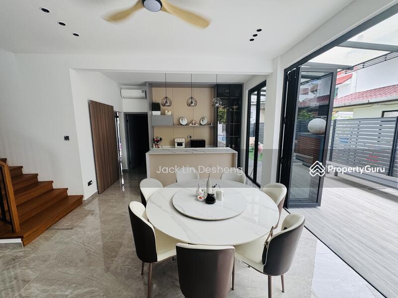 Corner Terrace for Sale, Platina Gardens, SGD 5,600,000 | Freehold