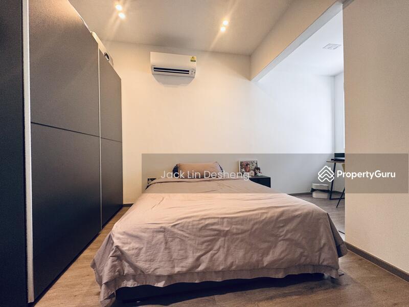 Corner Terrace for Sale, Platina Gardens, SGD 5,600,000 | Freehold