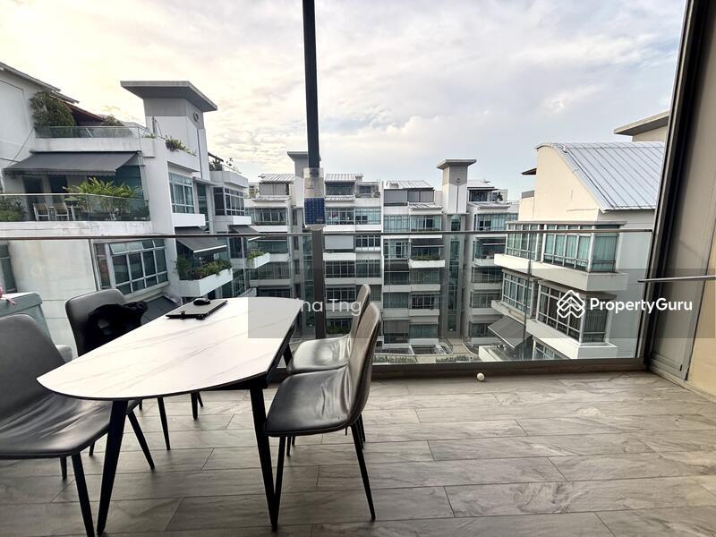 Condominium for Sale: D19, 538500