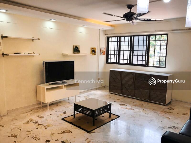 HDB Flat for Sale, 113 Jurong East Street 13, SGD 560,000 | 99-year lease