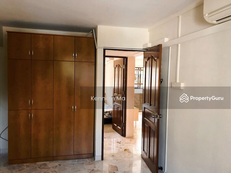HDB Flat for Sale, 113 Jurong East Street 13, SGD 560,000 | 99-year lease