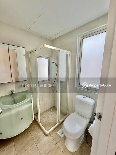 Terrace for Sale: Upper Bukit Timah, D21, 588000