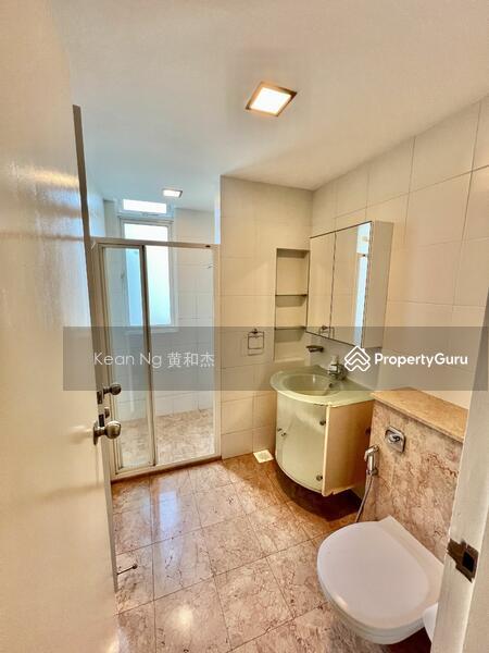 Terrace for Sale: Upper Bukit Timah, D21, 588000