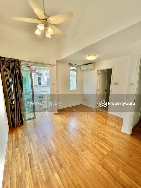 Terrace for Sale: Upper Bukit Timah, D21, 588000