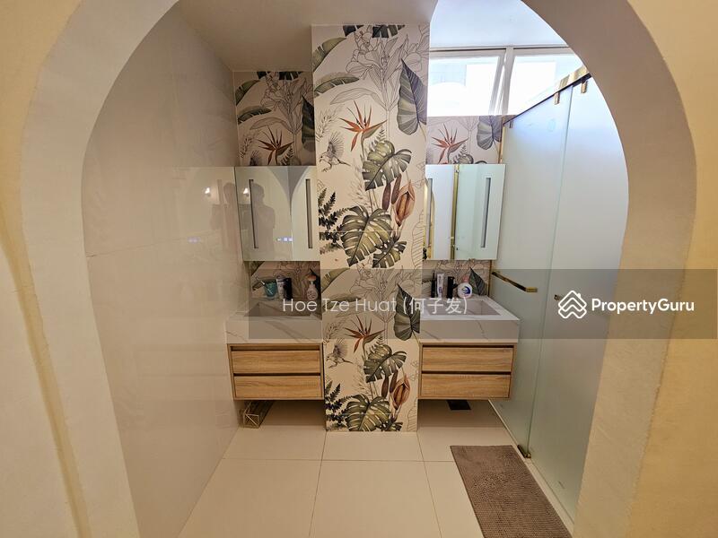 Terrace for Sale: D19, 550413