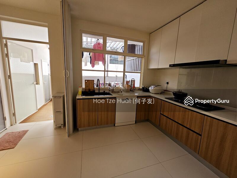 Terrace for Sale: D19, 550413