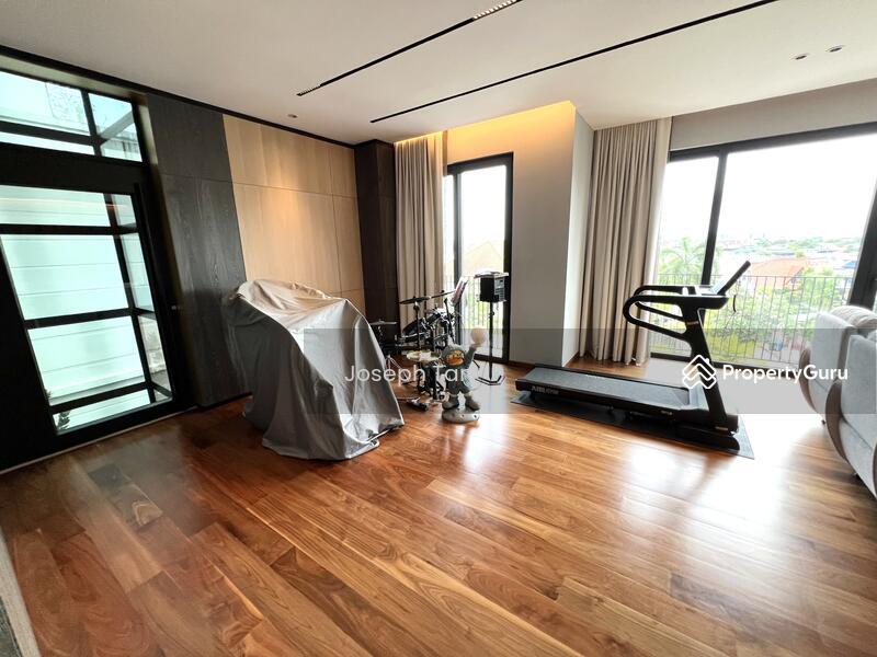 Detached for Sale, Stunning Siglap bungalow for sale, SGD 12,500,000 | Freehold