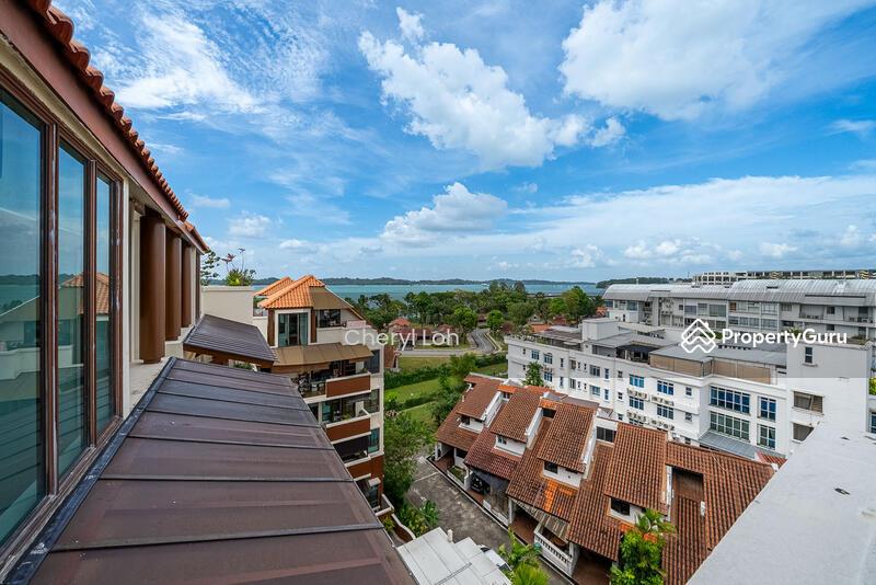 Prop-GPT: Apartment: D17  FREEHOLD SEA FACING PENTHOUSE