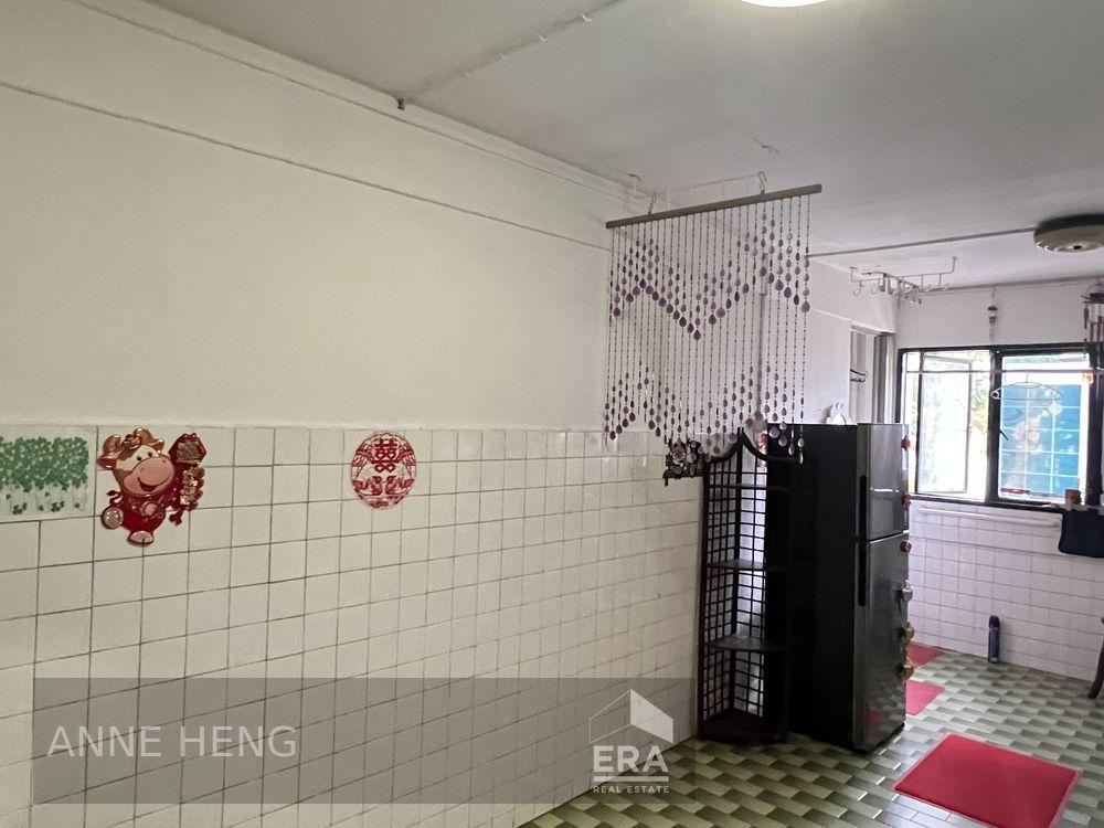Prop-GPT: HDB - 2 room:   West Coast Road 704 West Coast Road For Sale