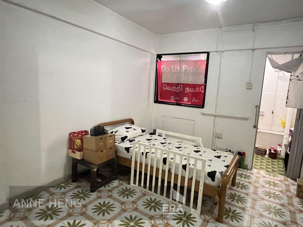 HDB - 2 room for Sale, West Coast Road 704 West Coast Road, SGD 400,000 | Leasehold