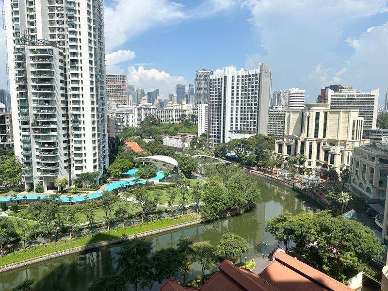 Prop-GPT: Condominium: D03 Tiong Bahru Riviere