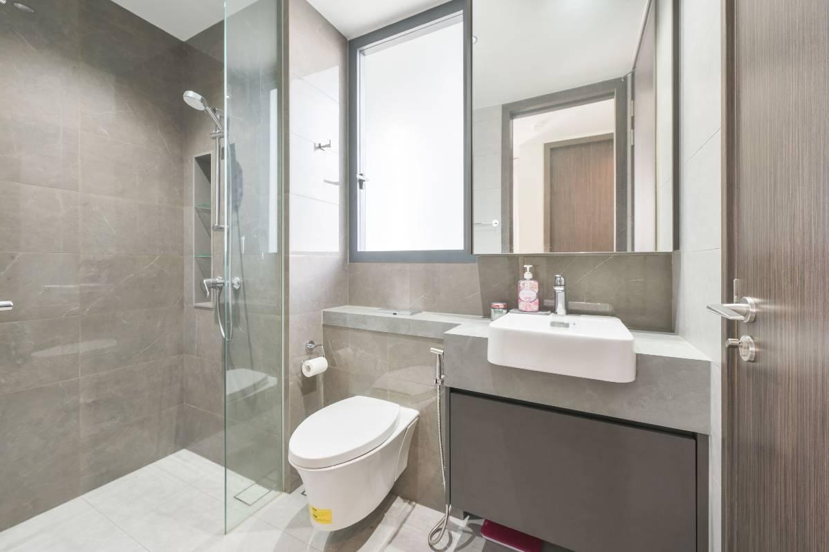 Condominium for Sale, Parc Clematis Condominium For Sale, $2,600,000, 3 Bed 3 Bath 1,044 sqft $2,490.00 psf, SGD 2,600,000 | 99-year Leasehold