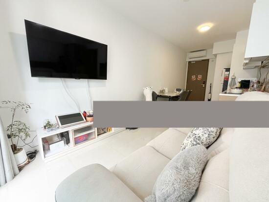 Prop-GPT: Condominium: D18  Treasure at Tampines