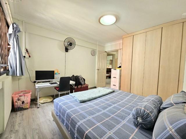 HDB Apartment for Sale: Yishun, D27, 760408