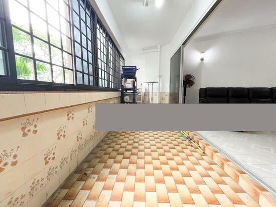 HDB Apartment for Sale: D19, 530302