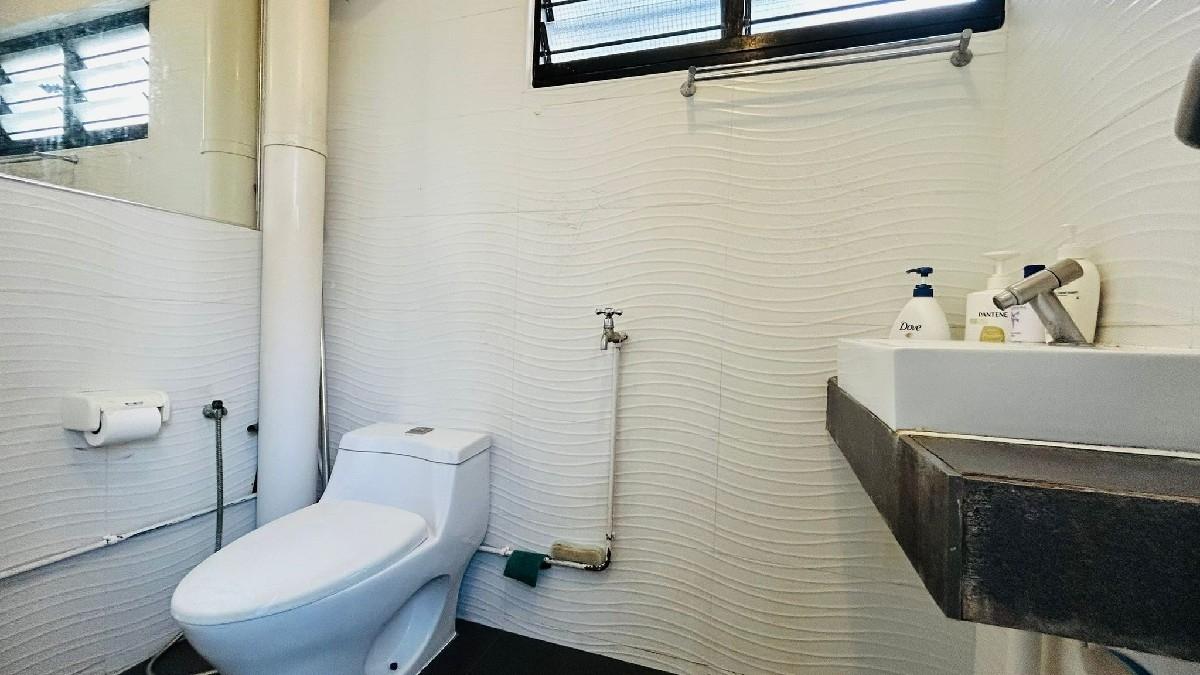 175 Bishan Street 13 HDB Apartment For Sale, $705,000, 3 Bed 2 Bath 893 sqft $789.00 psf