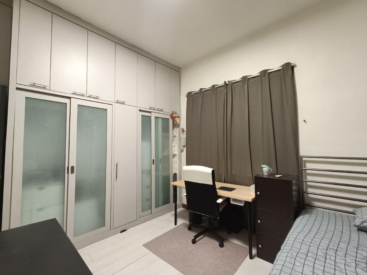 Apartment for Sale, Orchard Court Apartment For Sale, $2,499,900, 3 Bed 3 Bath 1,453 sqft $1,721.00 psf, SGD 2,499,900 | 99-year Leasehold