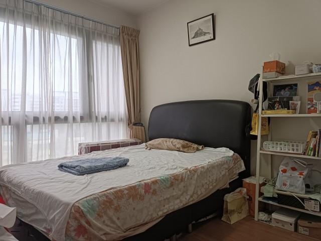 Condominium for Sale, The Lakefront Residences Condominium For Sale, $1,390,000, 2 Bed 2 Bath 721 sqft $1,928.00 psf, SGD 1,390,000 | 99-year Leasehold