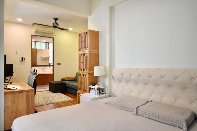 Apartment for Sale: D15, 424218