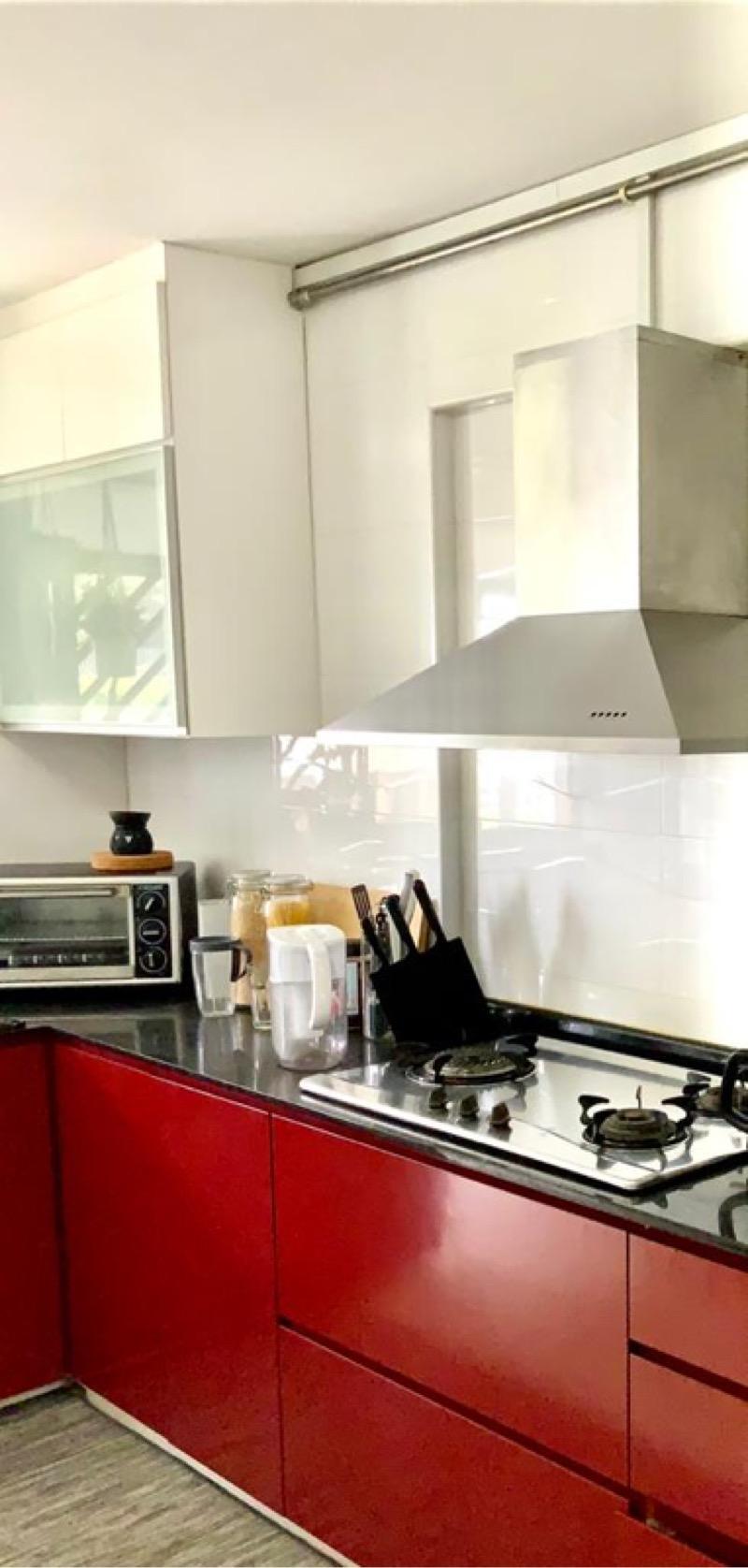 HDB Apartment for Sale. 