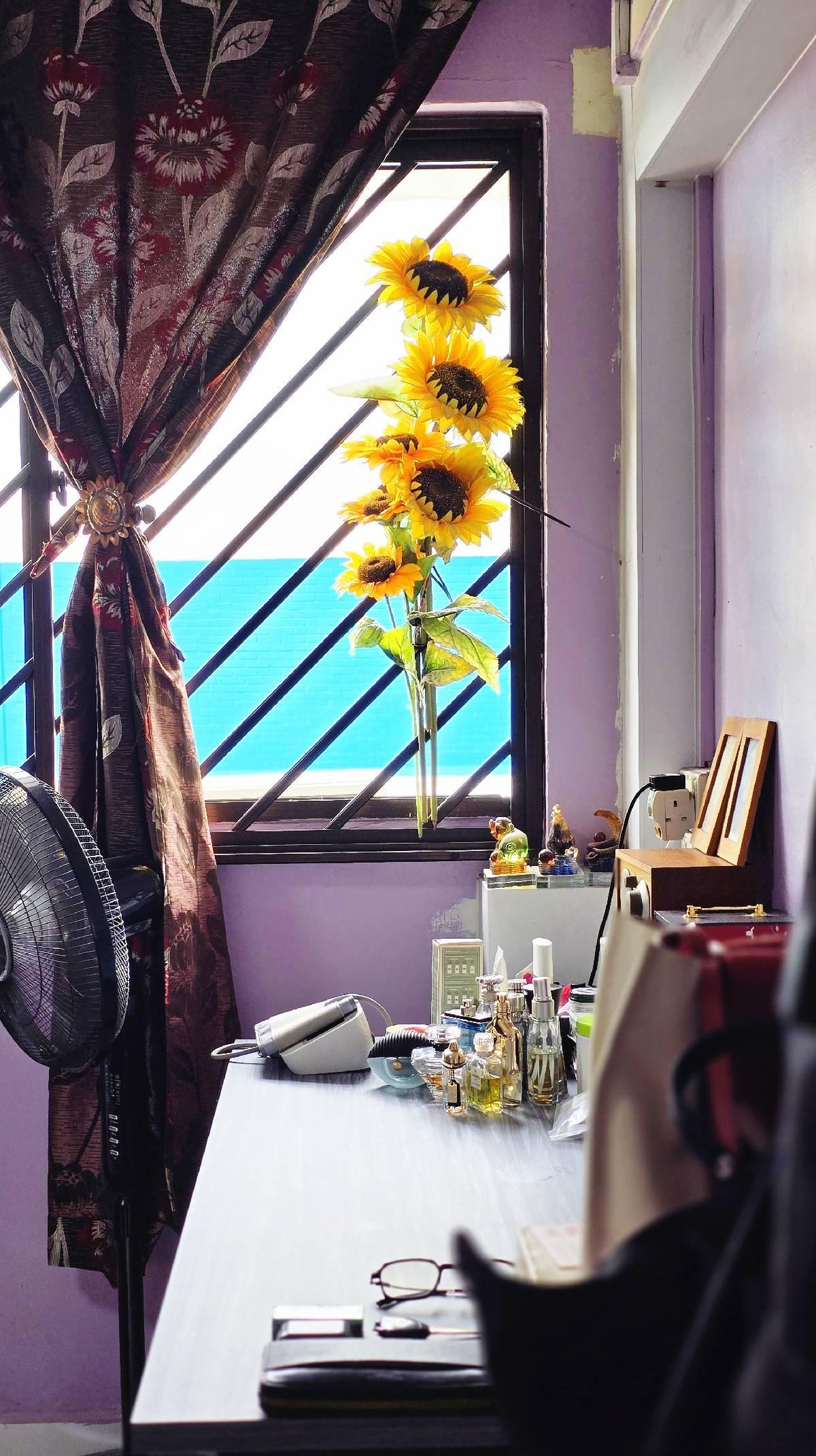 302 Hougang Avenue 5 HDB Apartment For Sale, $770,000, 4 Bed 2 Bath 1,453 sqft $530.00 psf