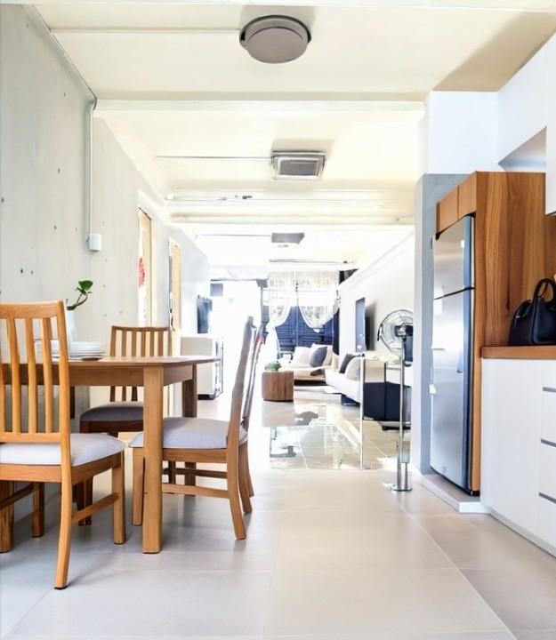 HDB Apartment for Sale, 4 Bedok South Avenue 1 HDB Apartment For Sale, $488,000, 2 Bed 2 Bath 700 sqft $697.00 psf, SGD 488,000 | 99-year Leasehold