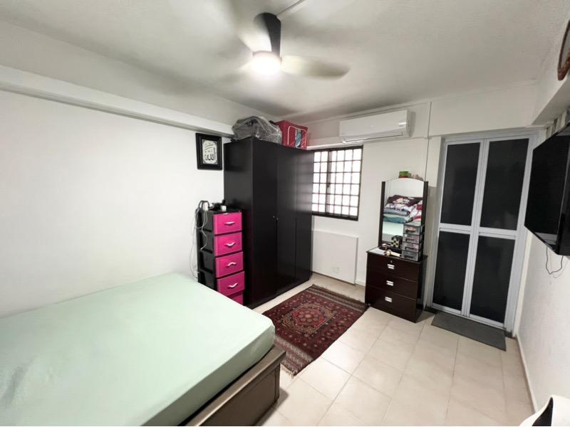 HDB Apartment for Sale, 403 Hougang Avenue 10 HDB Apartment For Sale, $445,000, 2 Bed 2 Bath 721 sqft $617.00 psf, SGD 445,000 | 99-year Leasehold