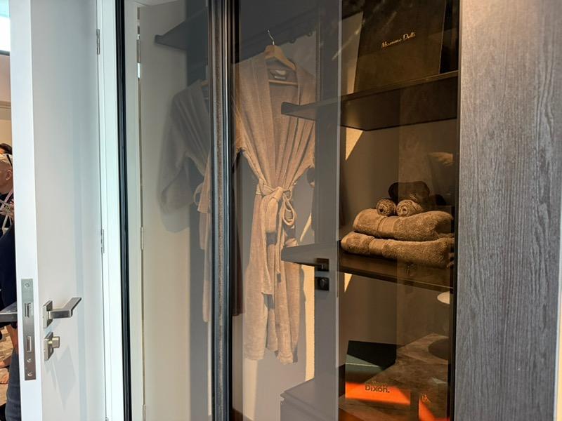 Bijou Condominium For Sale, $1,910,698, 2 Bed 2 Bath 753 sqft $2,537.00 psf