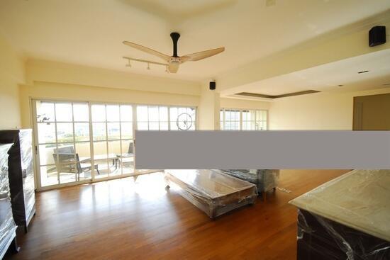 Prop-GPT: Apartment: D15 Marine Parade Neptune Court