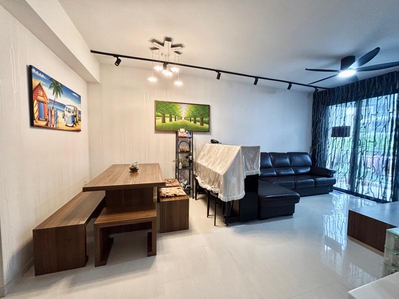 Prop-GPT: Condominium: D19  Riversound Residence